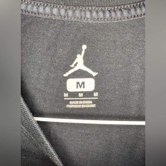 Air Jordan T-Shirt - US M - Picture 4 of 4
